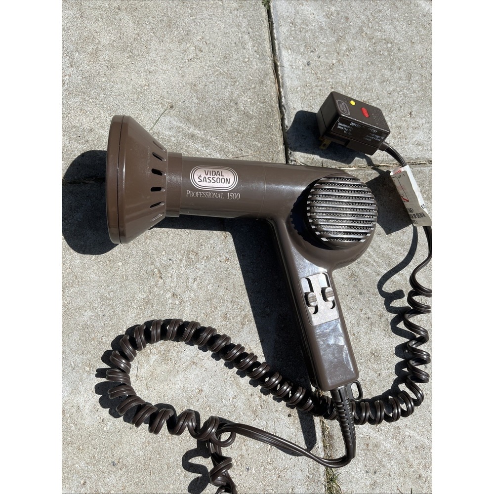 Retro Vidal Sassoon Professional 1500 Watt Mid-Size Hair Dryer Model VS-503